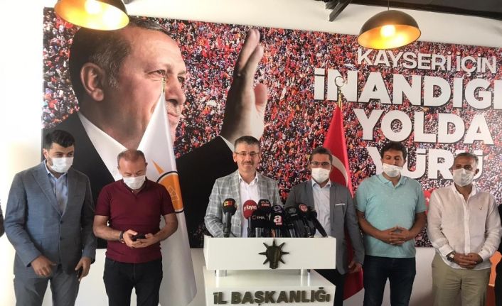 AK Parti İl Başkanı Çopuroğlu, “Darbe rüyası görenlerin korkulu rüyası olduk”