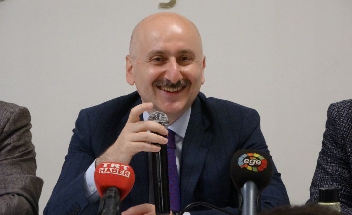 Bakan Karaismailoğlu: “İşlemleri hızlandırıp önümüzdeki yıl Uşak Çevre Yolu’nu açmak bizlere nasip olacak”