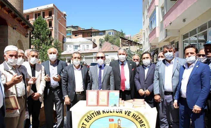 Bayburt Vakfında 10 bin lira ödüllü korona virüs makale yarışması