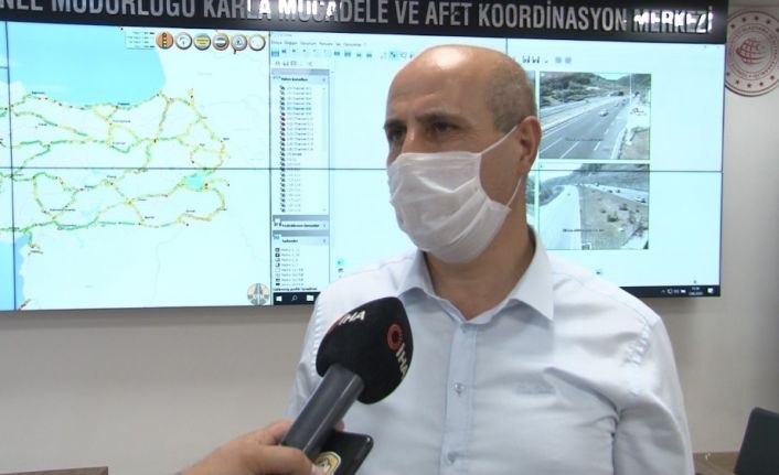 Bayram dönüşü yollar Acil Koordinasyon Merkezi’nden takip ediliyor