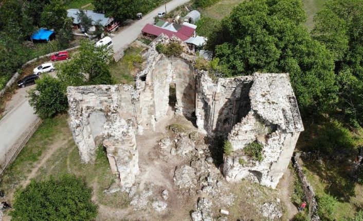 Bin 200 yıllık Tibet Kilisesi’nin saklı tarihi gün yüzüne çıkartılıyor
