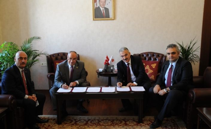 Eskişehir’de yeni okulların yapımı için iş birliği protokolü imzalandı