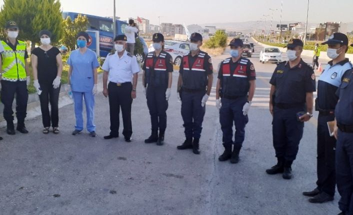 Jandarma Genel Komutanı Çetin: “Covid-19 ile mücadele Türkiye’de son derece iyi durumda”