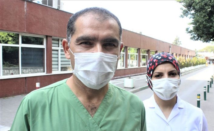 (Özel) Ölümden dönen sağlıkçı çift, korona hastalarına hizmet vermeye devam ediyor