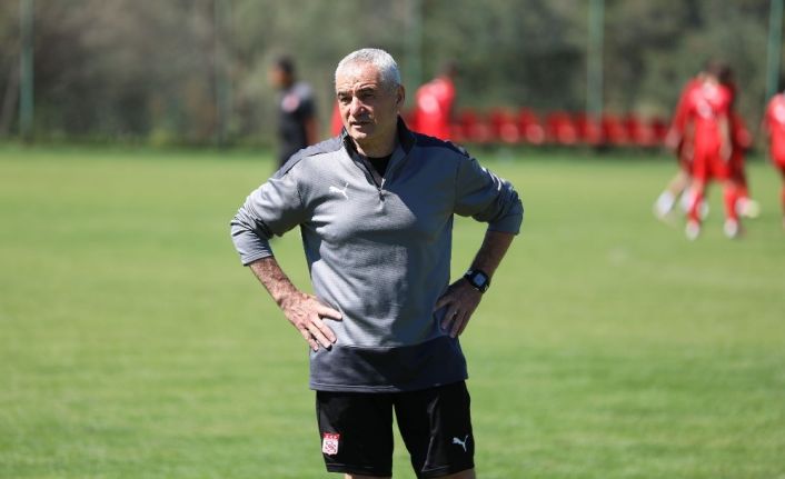 Rıza Çalımbay: “A Milli Takım’da Sivasspor’dan birilerinin olması gerekiyordu”