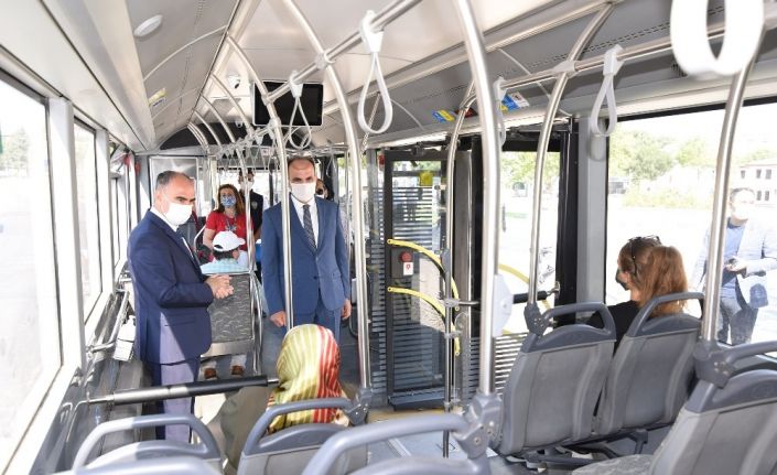 Vali Özkan ve Başkan Altay maske ve sosyal mesafe denetimlerine katıldı