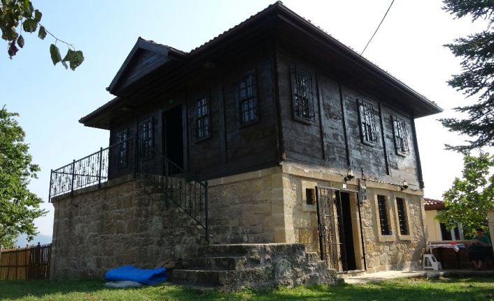 150 yıllık mazisi olan Gürcü mimarisi evler, günümüzde de kullanılıyor