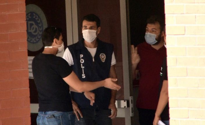 1 dakika ile sınavı kaçırdı, içeri girebilmek için dakikalarca dil döktü