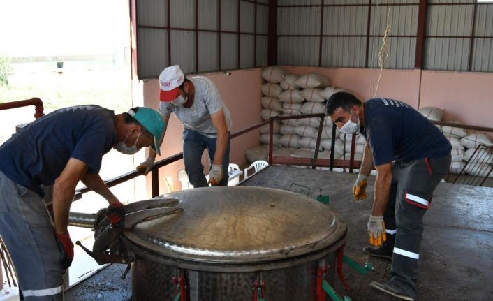 80 kilodan 7 kilo yağ çıkıyor kilogramı 400 liradan satılıyor