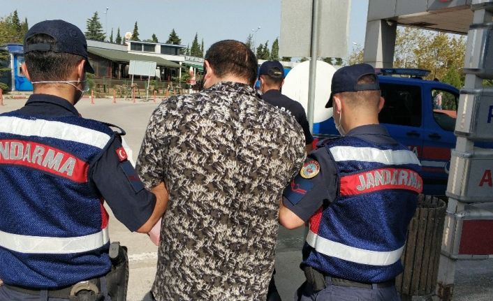 Aracında 1 kilo 300 gram esrar ele geçen şahıs serbest bırakıldı