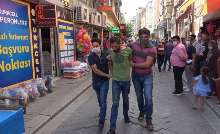 Arkadaşıyla konuşma bahanesi ile 2 bin TL değerinde telefonu alarak kaçtı