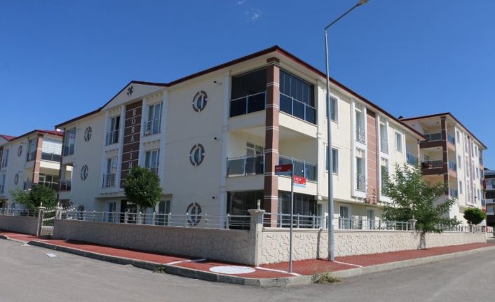 Aziziye’de karo bordür atağı