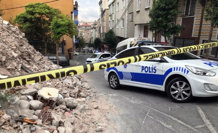 Bağcılar’da bir kadın evinde ölü bulundu