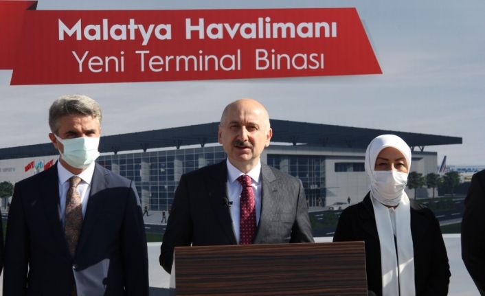 Bakan Karaismailoğlu: “2003 yılında iç ve dış hatlar toplamında 34 milyon olan yolcu trafiğimiz 2019 yılında 209 milyonu aştı”