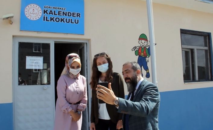 Bakan Prof. Dr. Selçuk, Ağrı’da görev yapan köy öğretmenleriyle görüştü