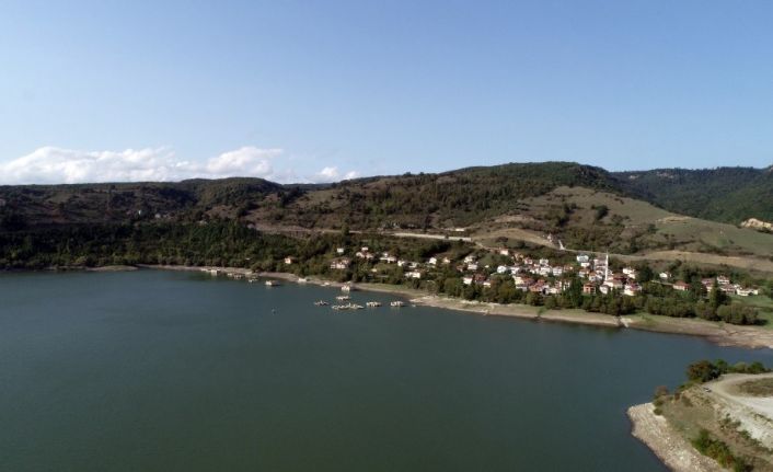 Barajda su seviyesi düşünce içme suyunda koku arttı