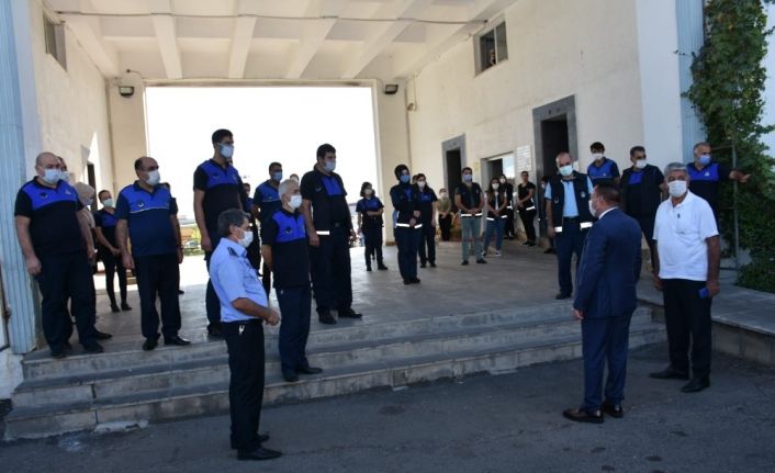 Başkan Beyoğlu’ndan korona virüs denetimlerine katılan ekiplere moral ziyareti