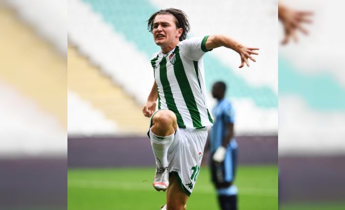 Bursasporlu futbolcu Ali Akman: “Umutlarınızı diri tutun”