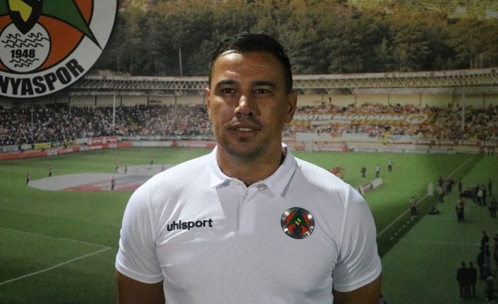 Çağdaş Atan: “UEFA Avrupa Ligi maçında seyircimize heyecanı yaşatmak istiyoruz”