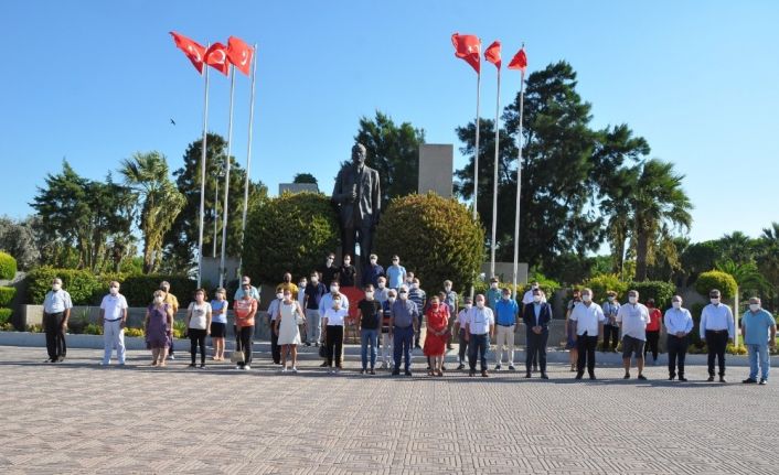 CHP Aliağa İlçe Örgütü partisinin 97. kuruluş yıl dönümünü kutladı