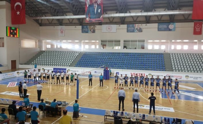 Efeler Ligi: Bingöl Solhan Spor: 0 - Arkas Spor: 3