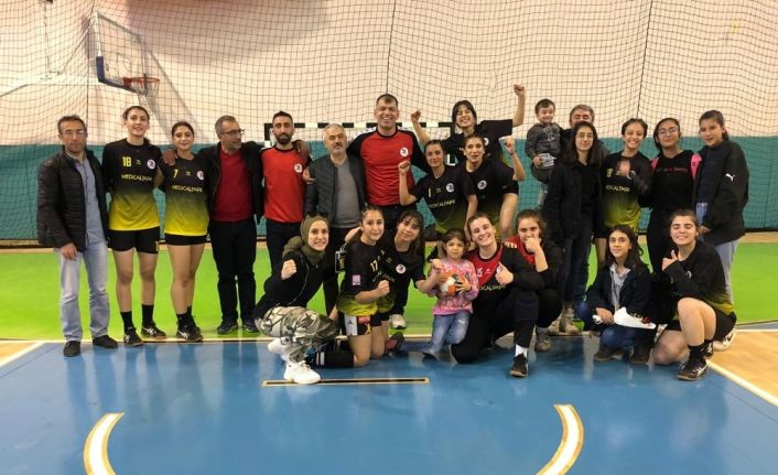 Elazığ’ın hentbol takımından 5’i sporcu 7 kişi Covid-19’a yakalandı