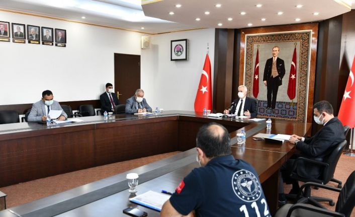 Elma hasat sezonunda yaklaşık 20 bin kişiye istihdam sağlanması bekleniyor