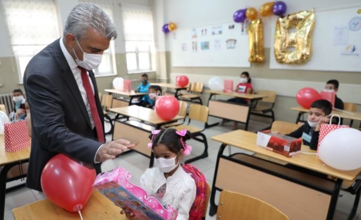 Erzincan’da okul öncesi 3 bin 676, 1. sınıflarda ise 3 bin 150 öğrenci ders başı yapı