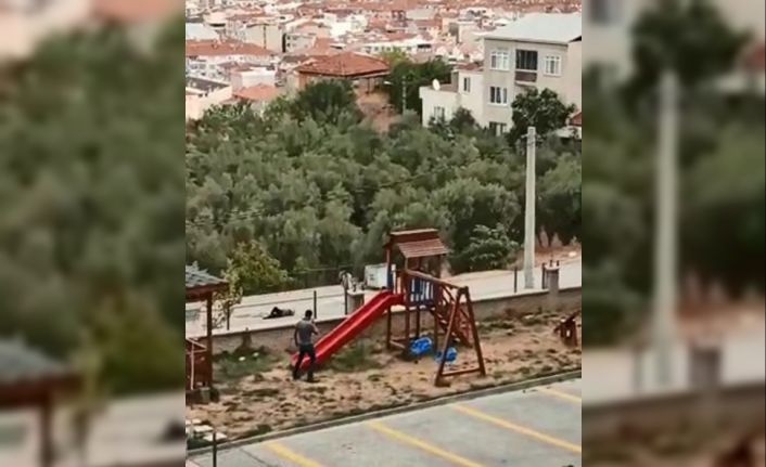 Eşine sokak ortasında kurşun yağdıran zanlının kendi kafasına da sıktığı ortaya çıktı