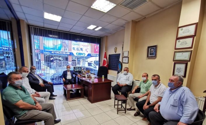 Esnaf ve Sanatkârlar Kredi ve Kefalet Kooperatifi’ni ziyaret eden Milletvekili Ceylan;