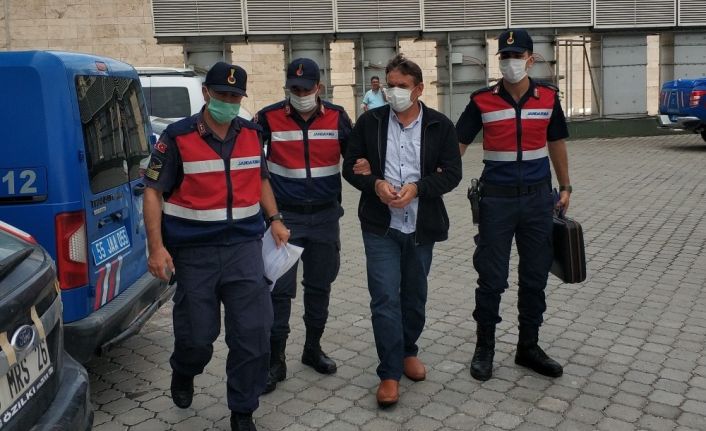 FETÖ’den 6 yıl 3 ay hapis cezası bulunan öğretmen gözaltına alındı