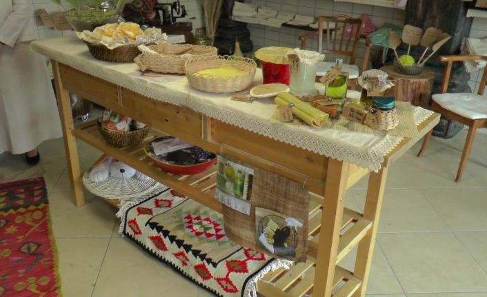 Gönül Elleri Çarşısı, Organik Pazar’da ekolojik ürünler ile yerini aldı