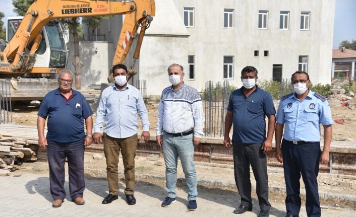 İncirliova Belediyesi Acarlar’da yol bakım ve onarım çalışmalarına devam ediyor