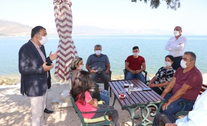 Kaymakam Çelik, “Zorunlu olduğu için değil, sevdiklerinizin sağlığı için kurallara uyun”