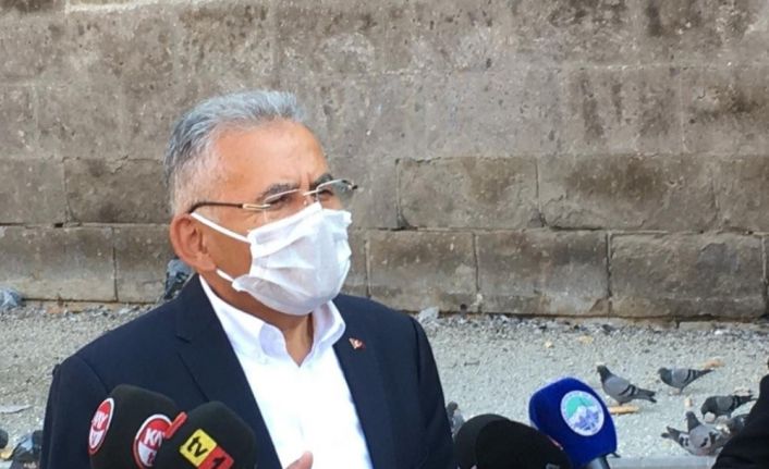 Kayseri Valisi Günaydın: “Karantinada ücretleri yatan işçiler, başka iş yerlerinde kaçak çalışıyor”