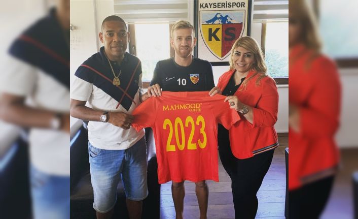 Kayserispor ile sözleşme yenileyen Pedro: