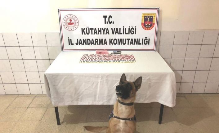 Kütahya’da uyuşturucu operasyonu: 3 gözaltı