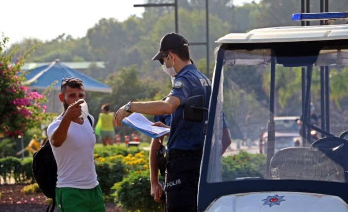 Maske takmayanların ‘tam marketten alıyordum’ bahanesi cezayı önleyemedi