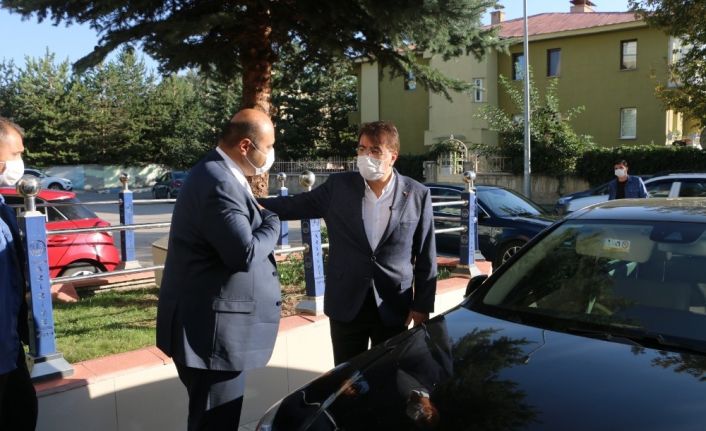 Milletvekili Aydemir’den aziziye övgüsü