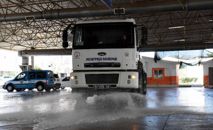 Muratpaşa Belediyesinden, virüse karşı 5 milyon 418 bin 500 litre karışım
