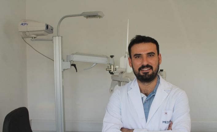 Op. Dr. Özpınar: “Akıllı merceklerle görme problemine çözüm sunmuş oluyoruz”