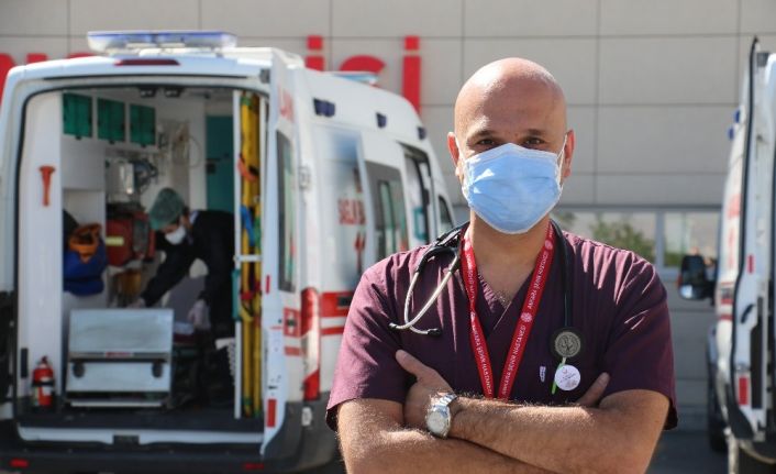 (Özel) Bilim Kurulu Üyesi Kayıpmaz: “20 ile 40 yaş arasındakiler, 100 vakanın 40’ını oluşturuyor”