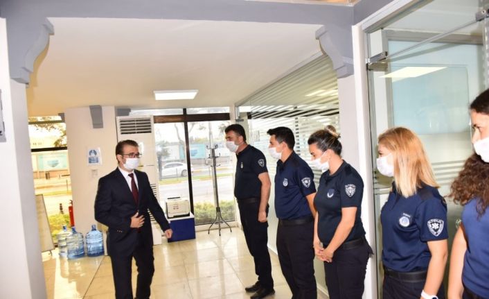 Polisten Altıeylül Zabıta müdürlüğüne ziyaret