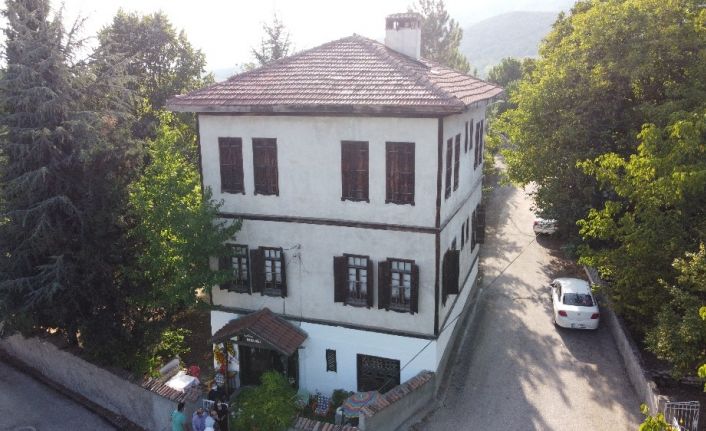 Safranbolu’da 130 yıllık tarihi konağa ‘En İyi Korunan Ev’ plaketi