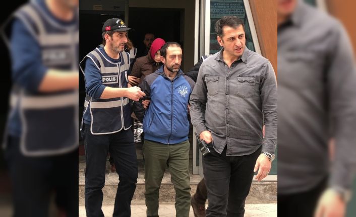 Sevgilisiyle birlikte uyuyan kocasını öldüren kadın hakkında haksız tahrik indirimi talebi