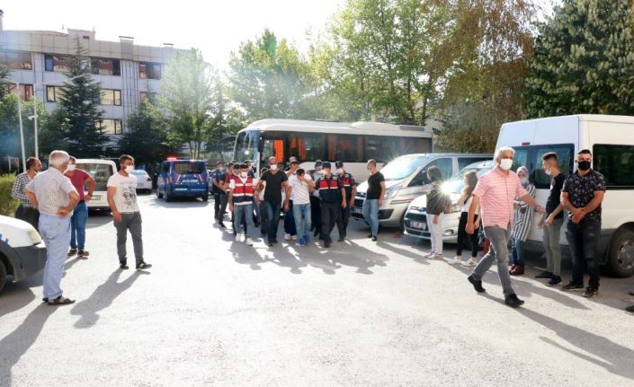 Uyuşturucu operasyonunda aralarında doktor ve eczacıların da olduğu 9 kişi gözaltına alındı