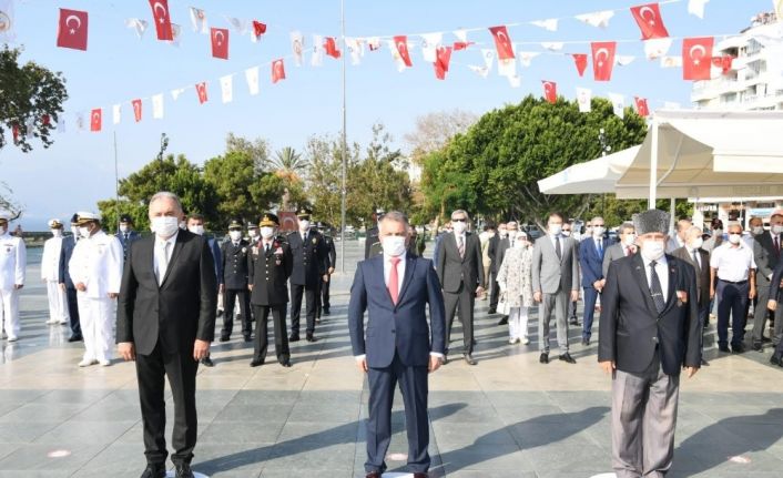 Vali Yazıcı: " Türk milleti var oldukça kahramanlık destanları yazılmaya devam edecek"