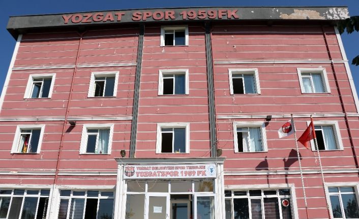 Yozgatspor’da 12 oyuncu, 3 antrenör ve 1 masörün korona virüs testleri pozitif çıktı