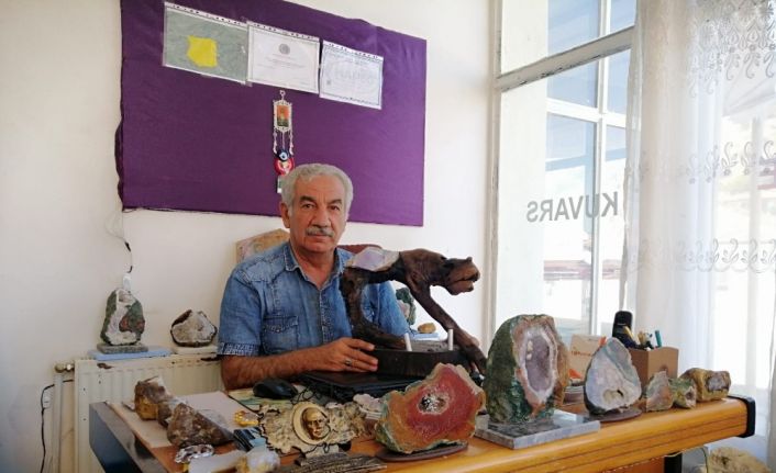 Ametist taşının ahşapla muhteşem uyumu