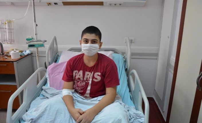Aydın’da 12 yaşında Korona virüs tedavisi gören hasta iyileşti